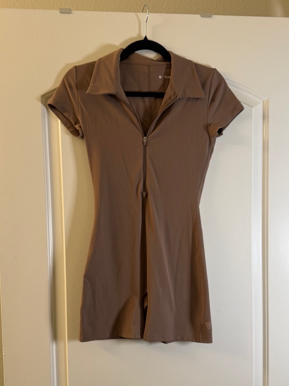 Aritzia TNAButter Short Sleeve Zip-Front Romper- Taupe, SMALL